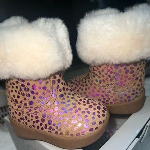 UGG infant boots Size 0/1 (0-6 Months)